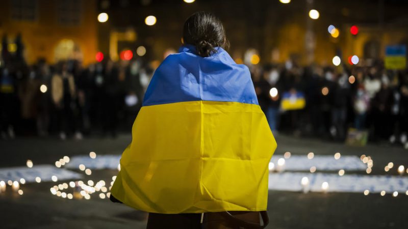 En Belgique, des centaines d’Ukrainiens affluent aux guichets de l’immigration En Belgique, des centaines d’Ukrainiens affluent aux guichets de l’immigration