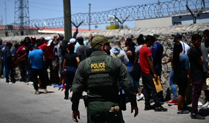 Frontière sud des Etats-Unis : 24000 agents en prévision d'un afflux de migrants Frontière sud des Etats-Unis : 24000 agents en prévision d'un afflux de migrants