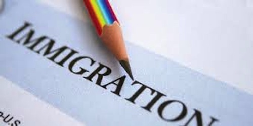 L'immigration rapporte plus qu'elle ne coûte L'immigration rapporte plus qu'elle ne coûte