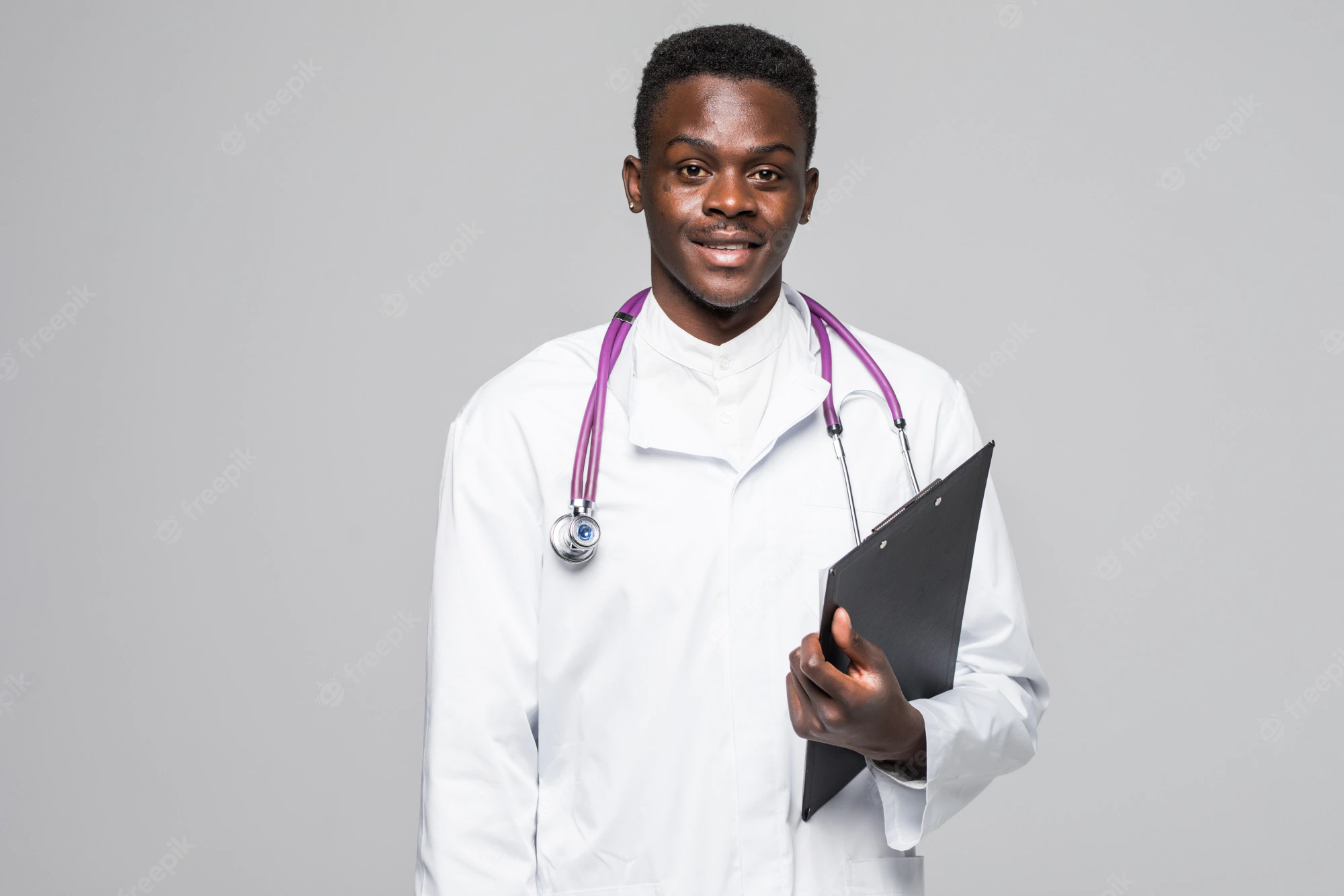 Immigration en France : une tribune appelle à ne pas priver «l'Afrique de ses médecins» Immigration en France : une tribune appelle à ne pas priver «l'Afrique de ses médecins»
