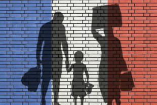 Immigration : les pouvoirs des maires seront-ils renforcés en France ?