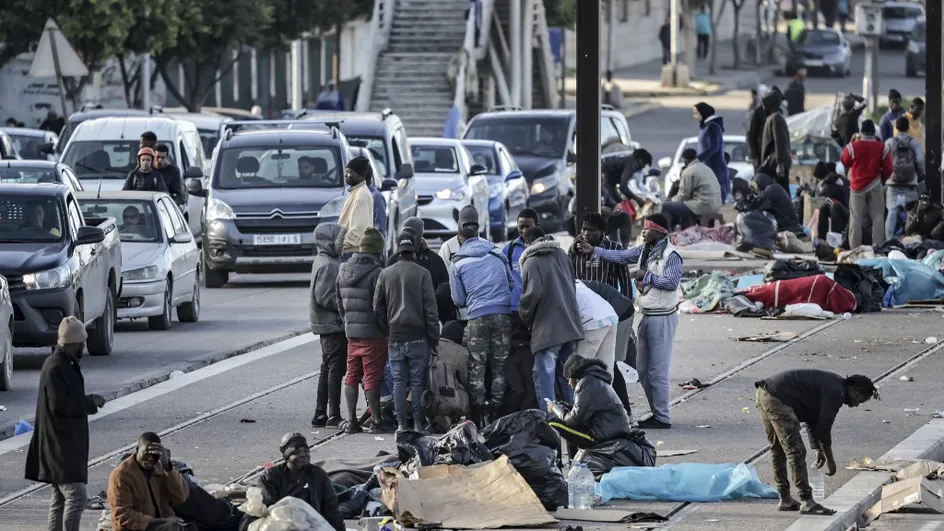 Politiques migratoires au Maroc et en Grèce Politiques migratoires au Maroc et en Grèce