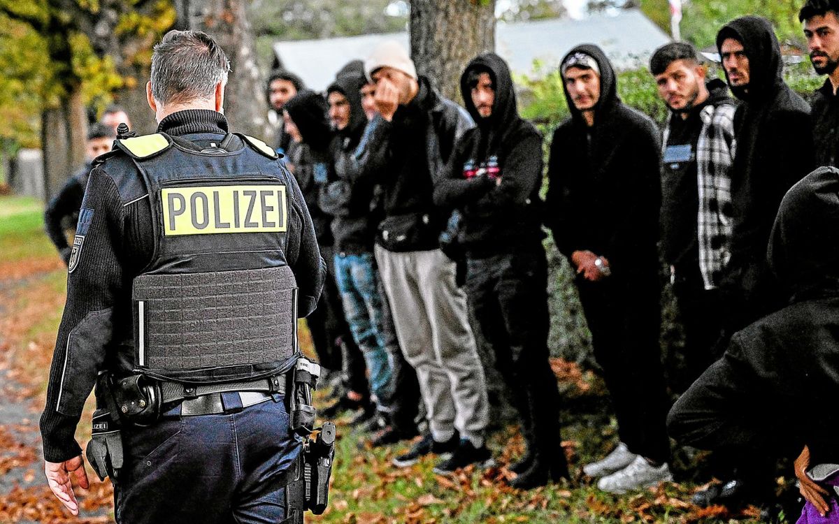 Immigration : l'Europe veut serrer la vis Immigration : l'Europe veut serrer la vis