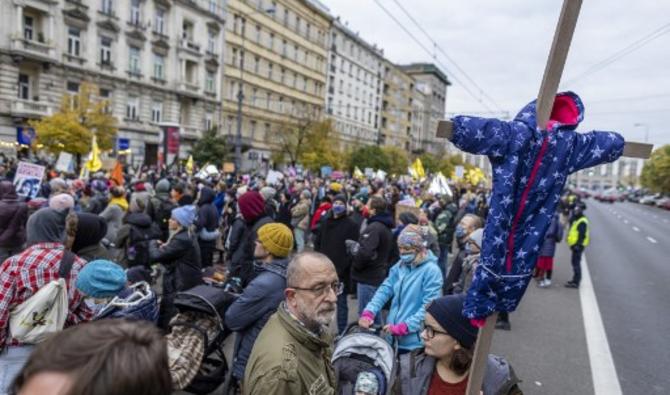 Pologne : manifestations contre les refoulements de migrants à la frontière Pologne : manifestations contre les refoulements de migrants à la frontière