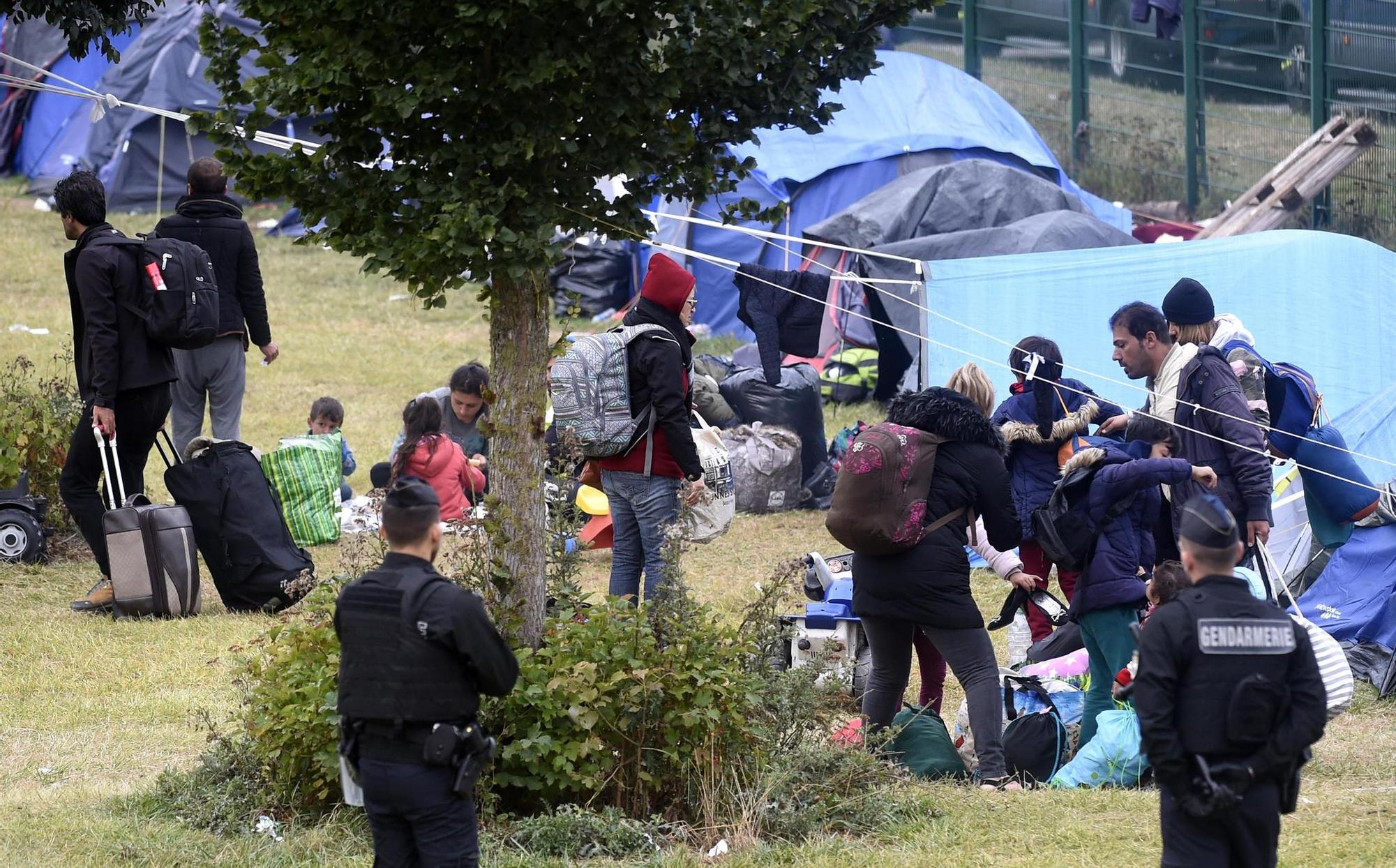 Des élus dénoncent les conditions de vie «indignes» des migrants. Eux-même n'ont jamais rien fait.