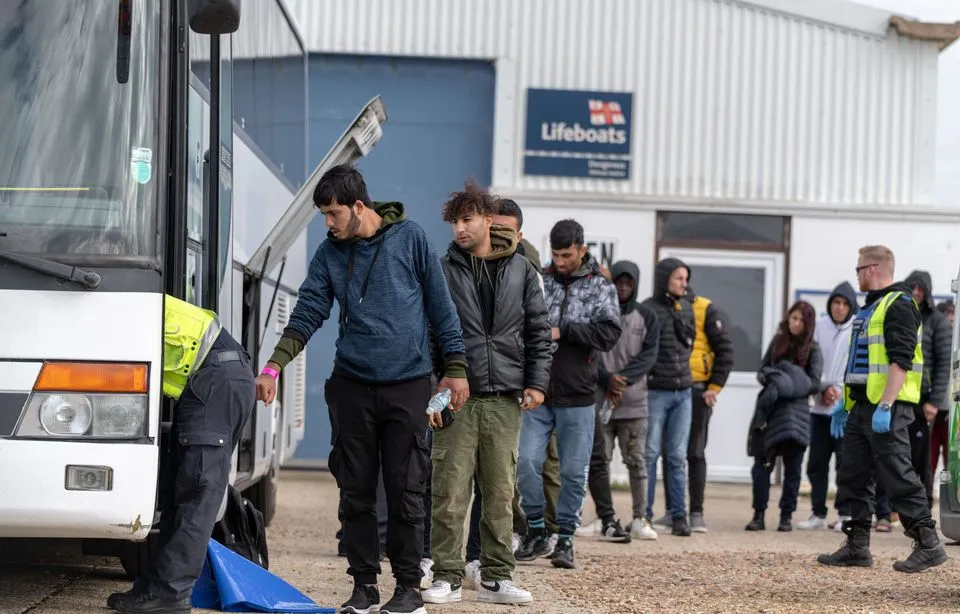 Royaume-Uni : la justice valide le projet d'expulser des migrants au Rwanda Royaume-Uni : la justice valide le projet d'expulser des migrants au Rwanda