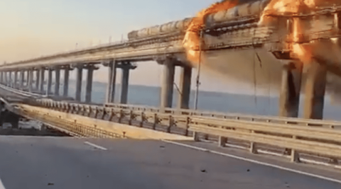 Ukraine : Poutine humilié au pont de Kertch