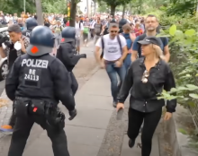 vives tensions à Berlin lors de manifestations contre la vaccination anti-covid