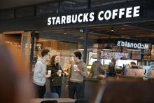Les cafés Starbucks ternis par les revendications de leurs salariés