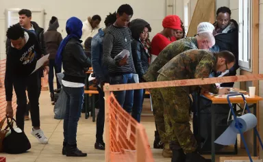 Immigration : en manque de bras, l’Allemagne naturalise plus vite