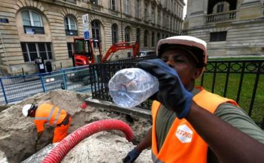 La canicule, un fardeau également économique