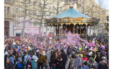 6 500 personnes font carnaval à Marseille