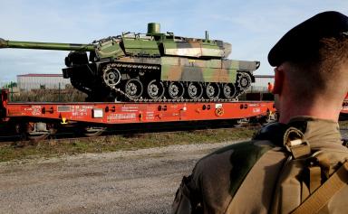 À Davos, l'Ukraine obtient l'espoir d'armes «plus lourdes et plus modernes»