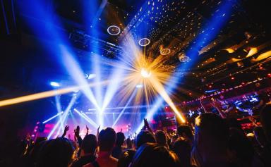 France : Discothèques, de nouveau en fête