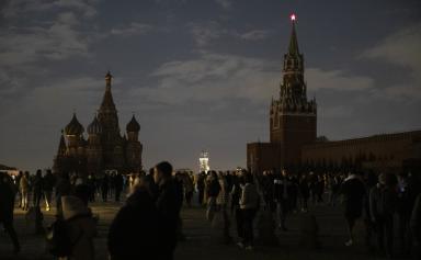 des villes du monde entier éteignent leurs lumières