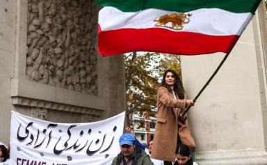 L’Iran annonce la suppression de sa police des mœurs, après des semaines de manifestations