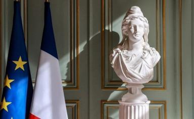Adoption de «référents laïcité» dans la fonction publique française