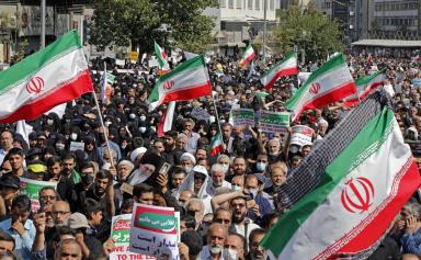 Manifestations en Iran : plus de 200 morts