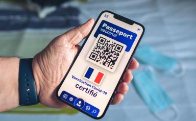 Entrée en vigueur du pass sanitaire européen, espoir pour le tourisme