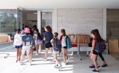 France : Une rentrée scolaire qui fait face à la pénurie d'enseignants