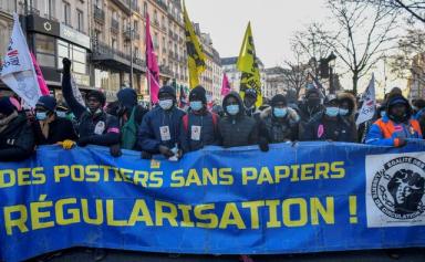 Pour les travailleurs sans-papiers, la régularisation comme espoir contre l'«hypocrisie»
