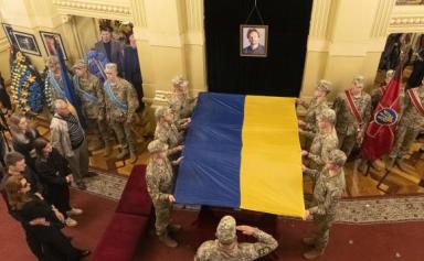La Russie annexe, le monde condamne, l’armée ukrainienne avance