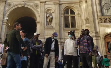 Intrusion d'un collectif de migrants à l'Hôtel de Ville de Paris