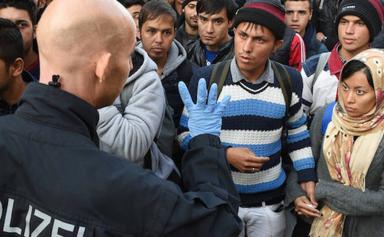 L'Allemagne change de politique et renforce la lutte contre l'immigration