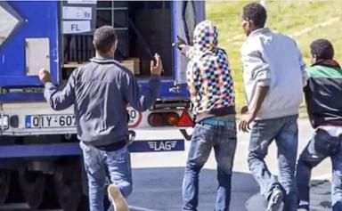 Londres veut empêcher les demandes d'asile des migrants qui traversent la Manche