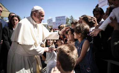 A Lesbos, les réfugiés espèrent que le pape «portera leur voix dans le monde entier»