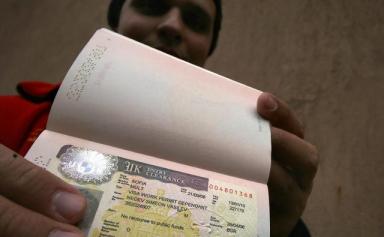 Londres envisage d'assouplir sa politique de visas