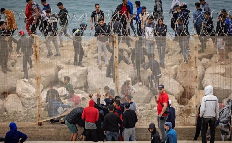 Immigrant-Ceuta-Maglor