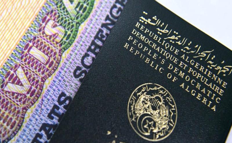 الهجرة الجزائرية فرنسا تأشيرات 2025